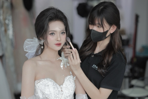 Hoangthuhuemakeup