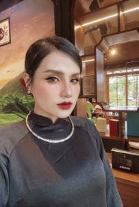 SUTIN MAKEUP ARTIST