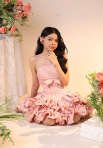 Kim Nhiều