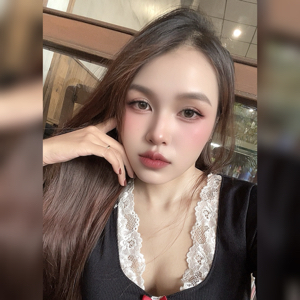 TruongNyVy1805