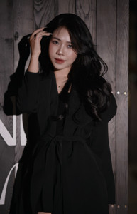 Thuỳ Ivy