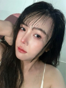 Nữ Nt